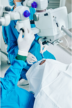 An image of an eye surgery procedure